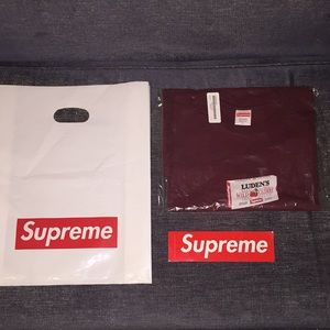 Supreme Luden’s Tee